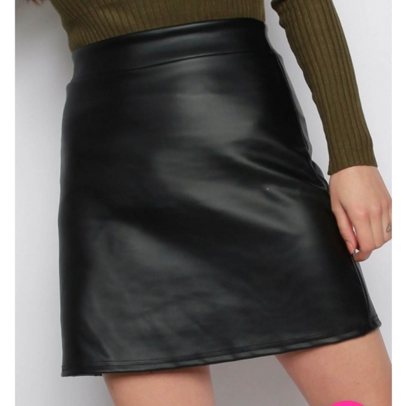 Faux leather skirt last one! - Picture 2 of 4